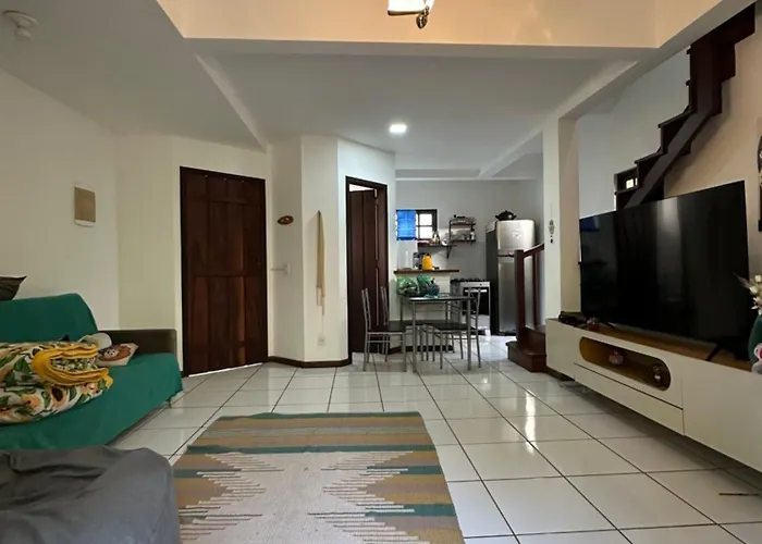 Casa Com 2 Quartos A 1 Km Do Centro Historico - Cabore